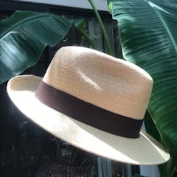 Fine Panama Hats - Picture 2 of 8